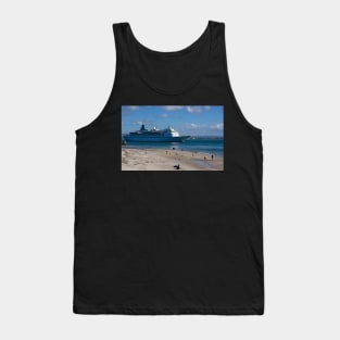 Albatross sailing. Tank Top